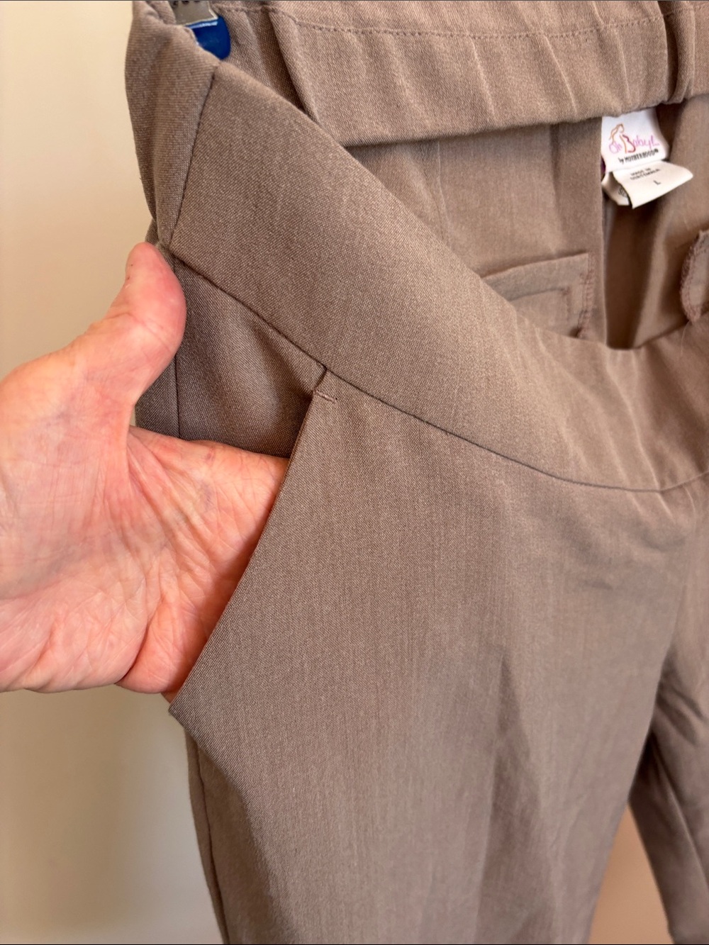 Motherhood Beige Straight-Leg Maternity Capris - Picture 5 of 5